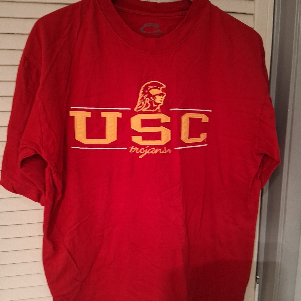 USC Trojans Red T-Shirt (L)
